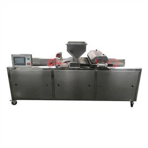 آلة صنع الكب كيك